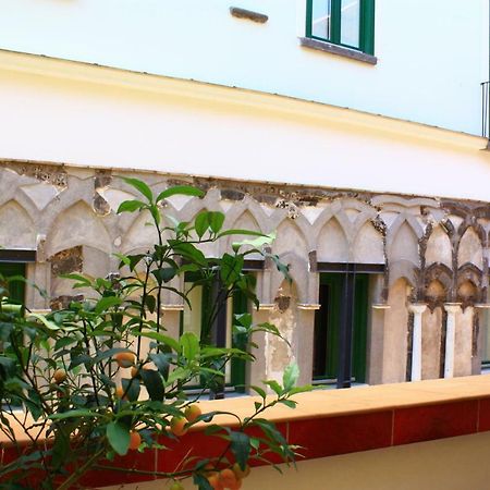 Haripergo Apartments A Bridge For Amalfi Coast Salerno Exterior photo